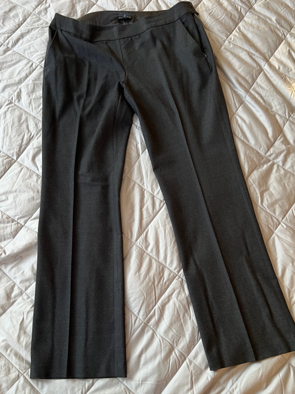 Eileen Fisher Women’s Charcoal Gray Wide-Leg Light Wool Pants